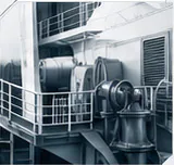 Offshore equipment on a vessel deck